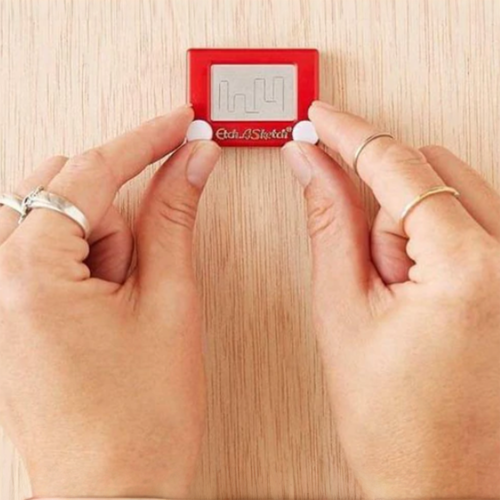 'World's Smallest' Etch a Sketch, , large image number 2