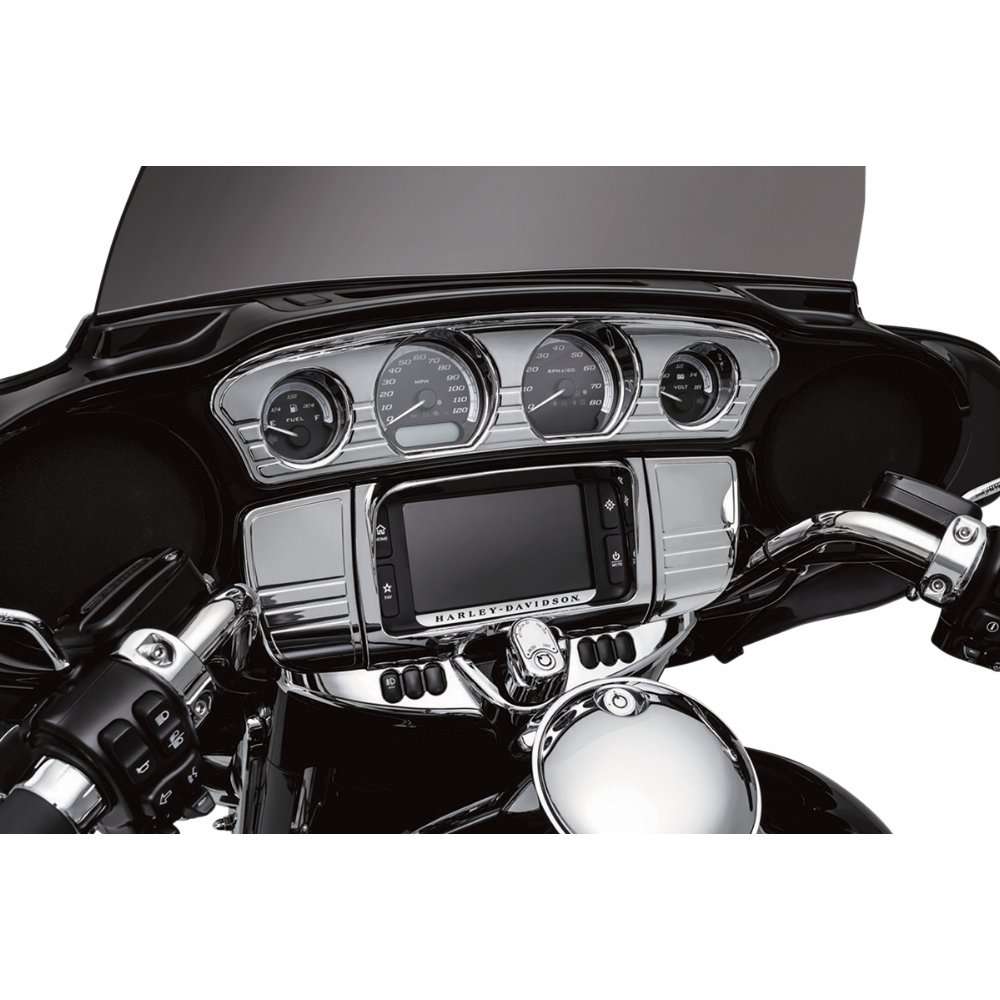 Garniture stéréo Kuryakyn Tri-Line pour Harley Davidson