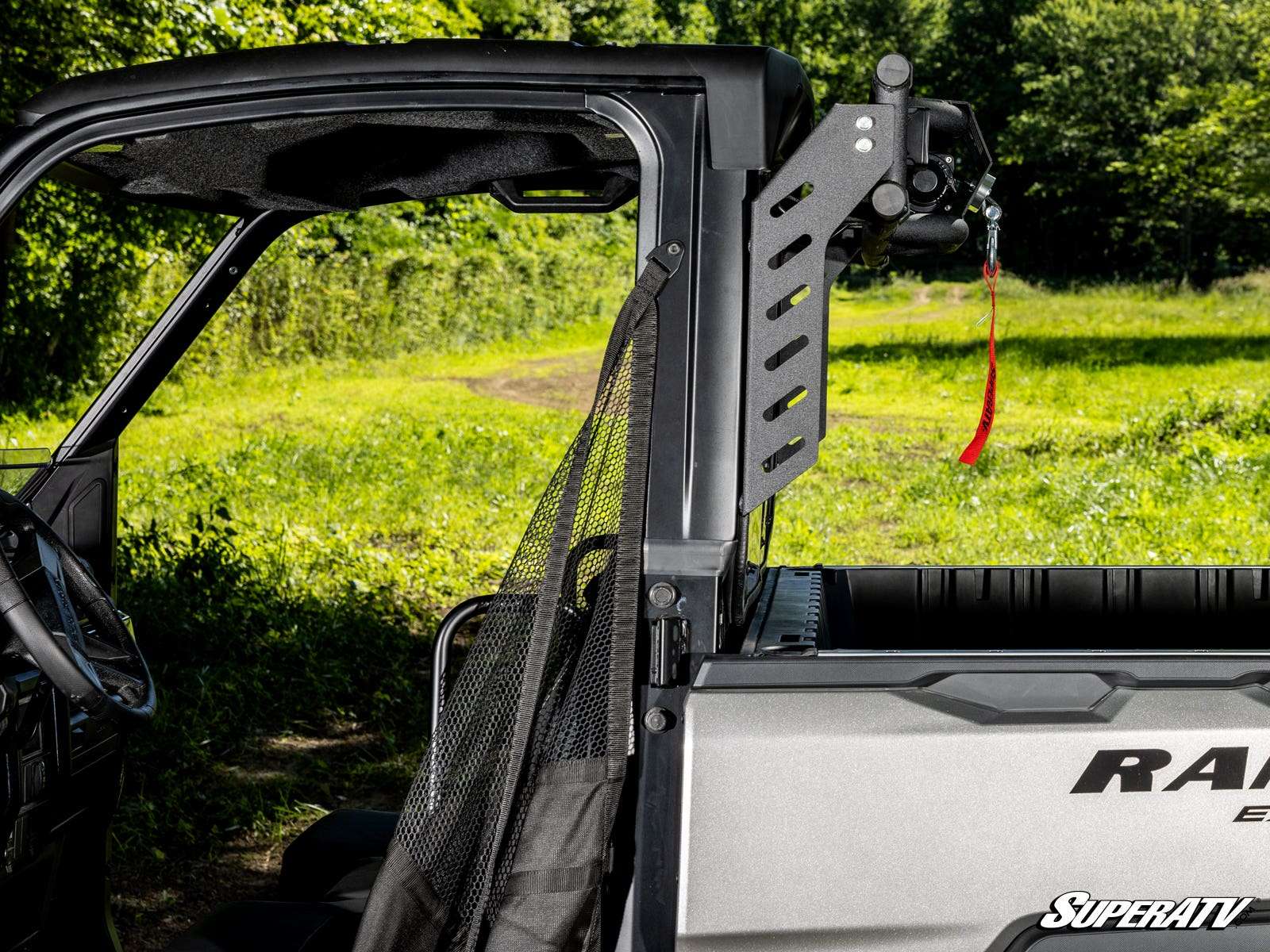 SuperATV Game Loader UTV Rack avec treuil