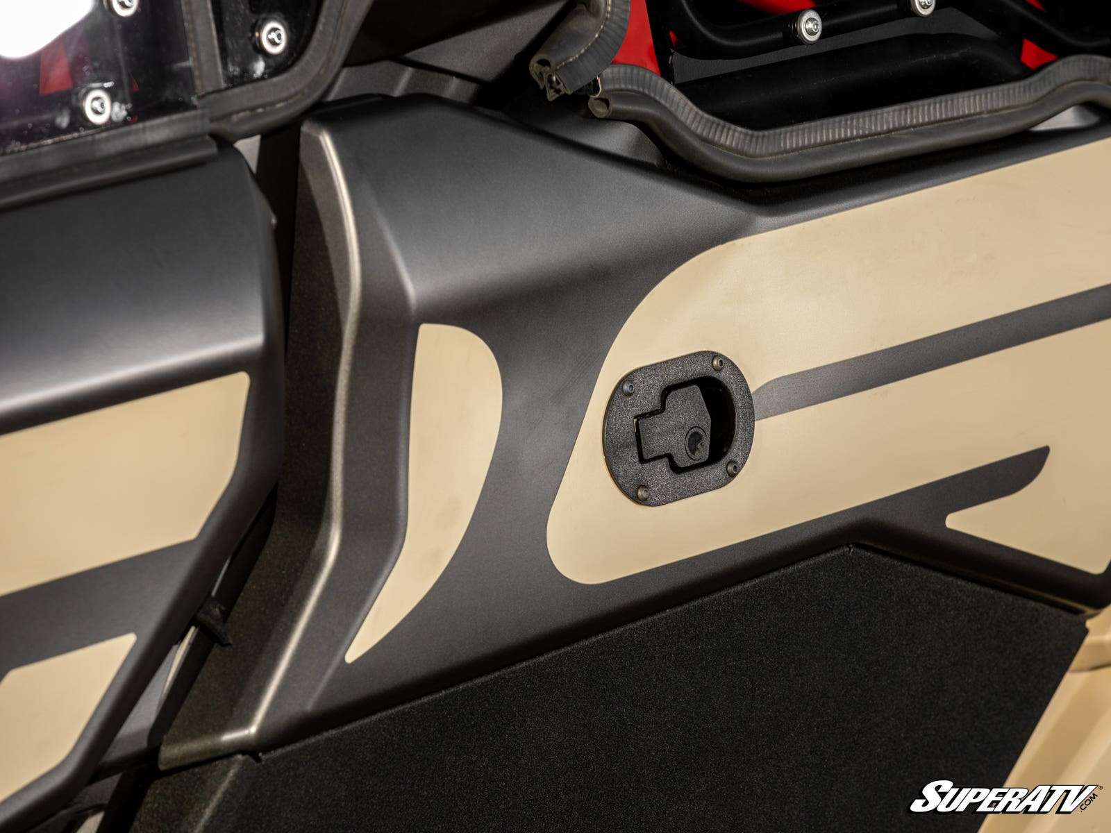 Portes d'enceinte demi-cabine rigide SuperATV