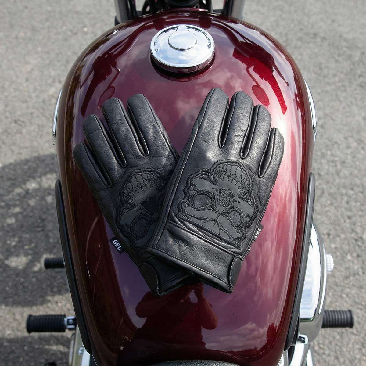 Milwaukee Reflective Skull Short Wrist Gloves with Gel Palm
