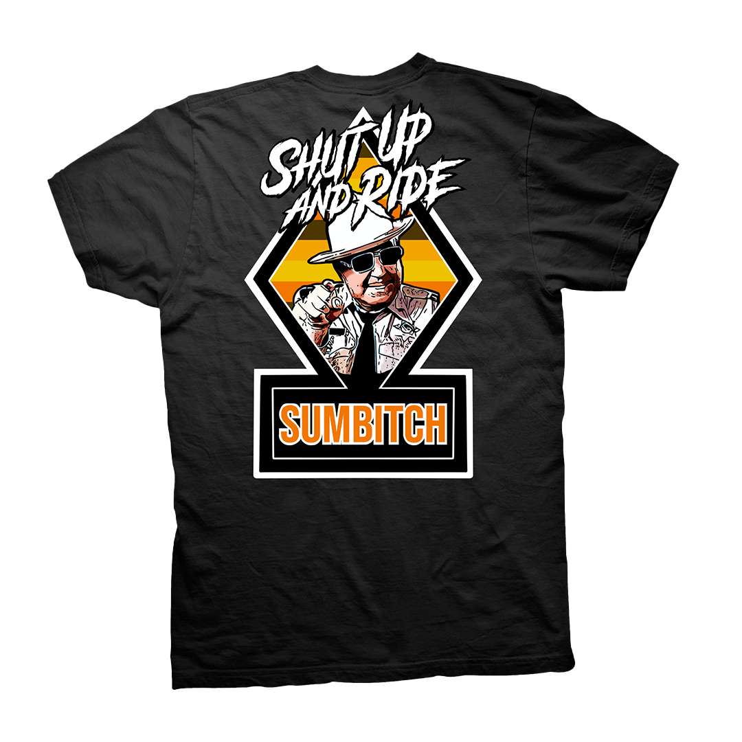 T-shirt Crooked Clubhouse Sumb*tch
