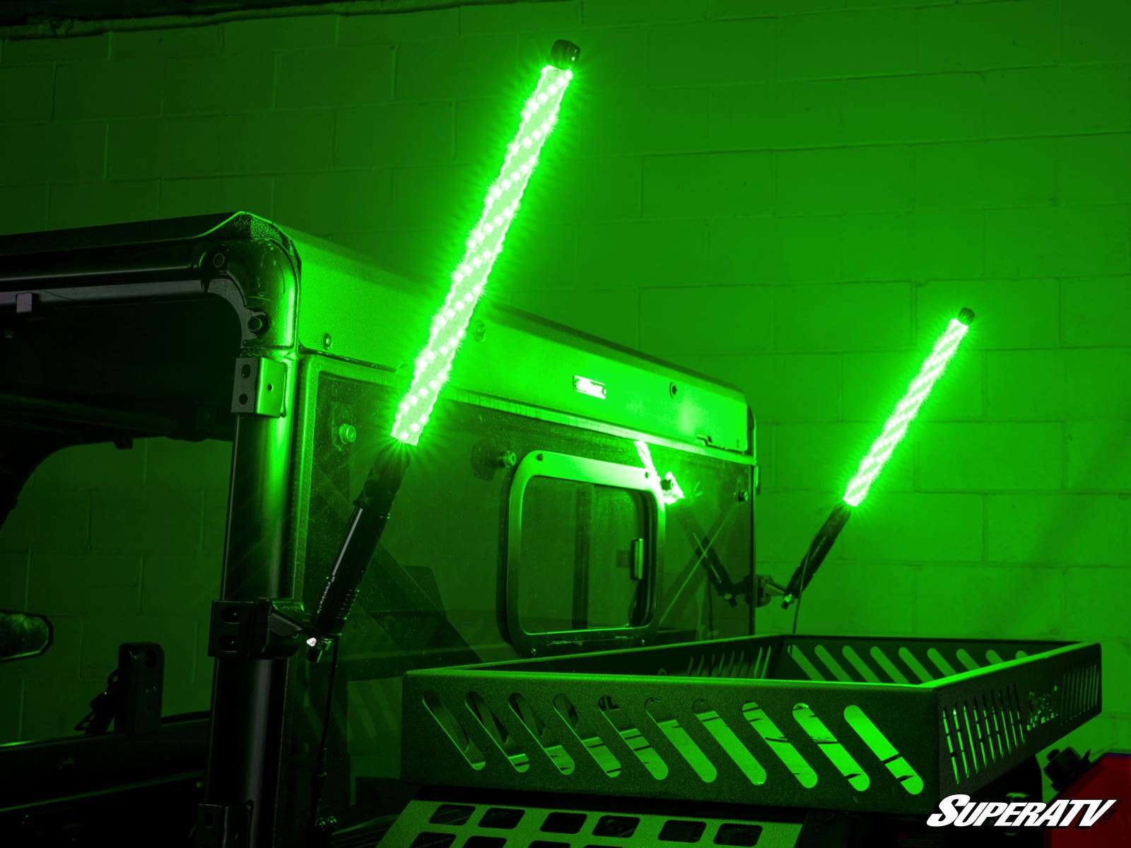 Supports de fixation de feux de fouet SuperATV