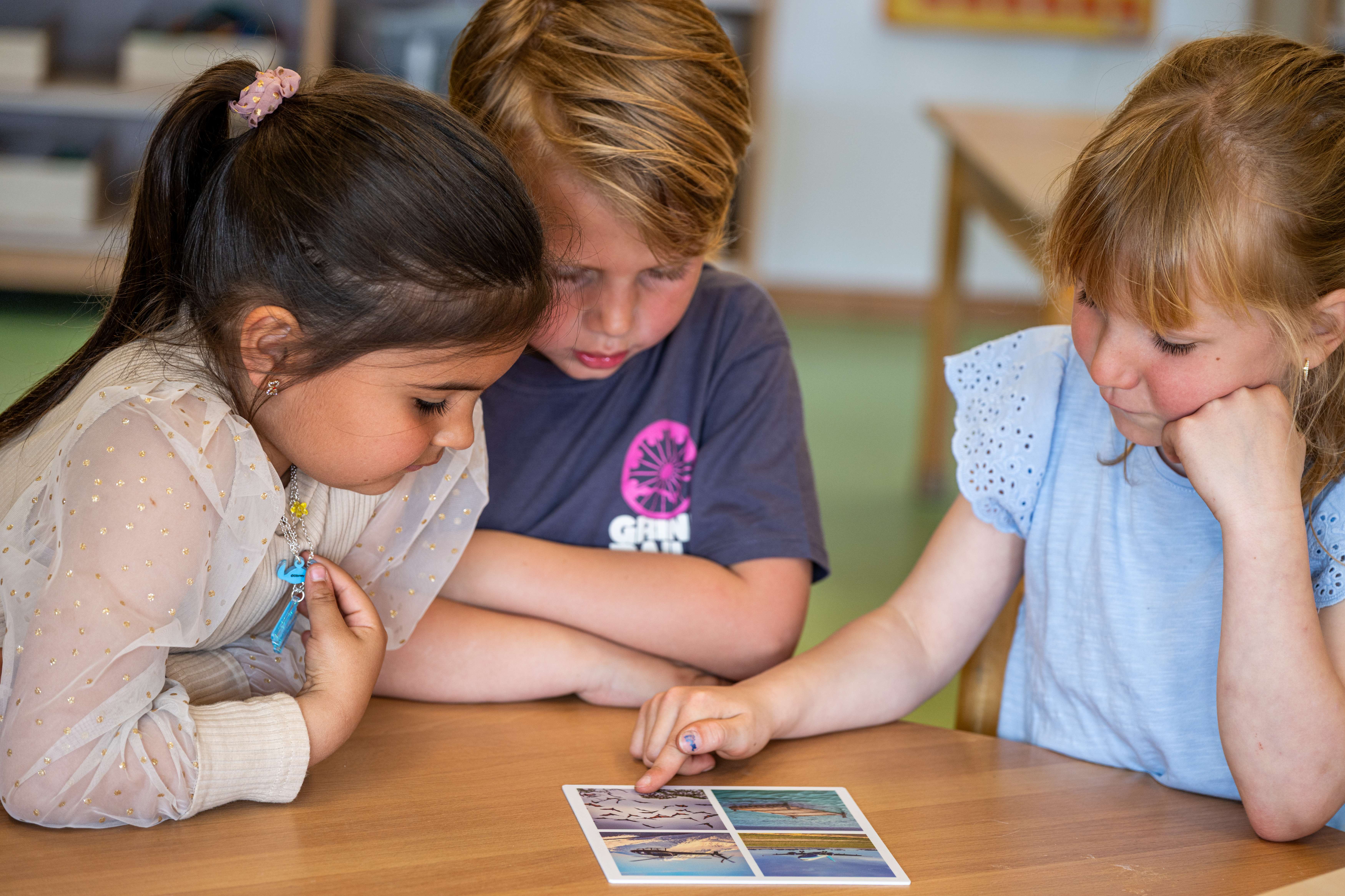 Thinking square – World view | European EducationAll Group