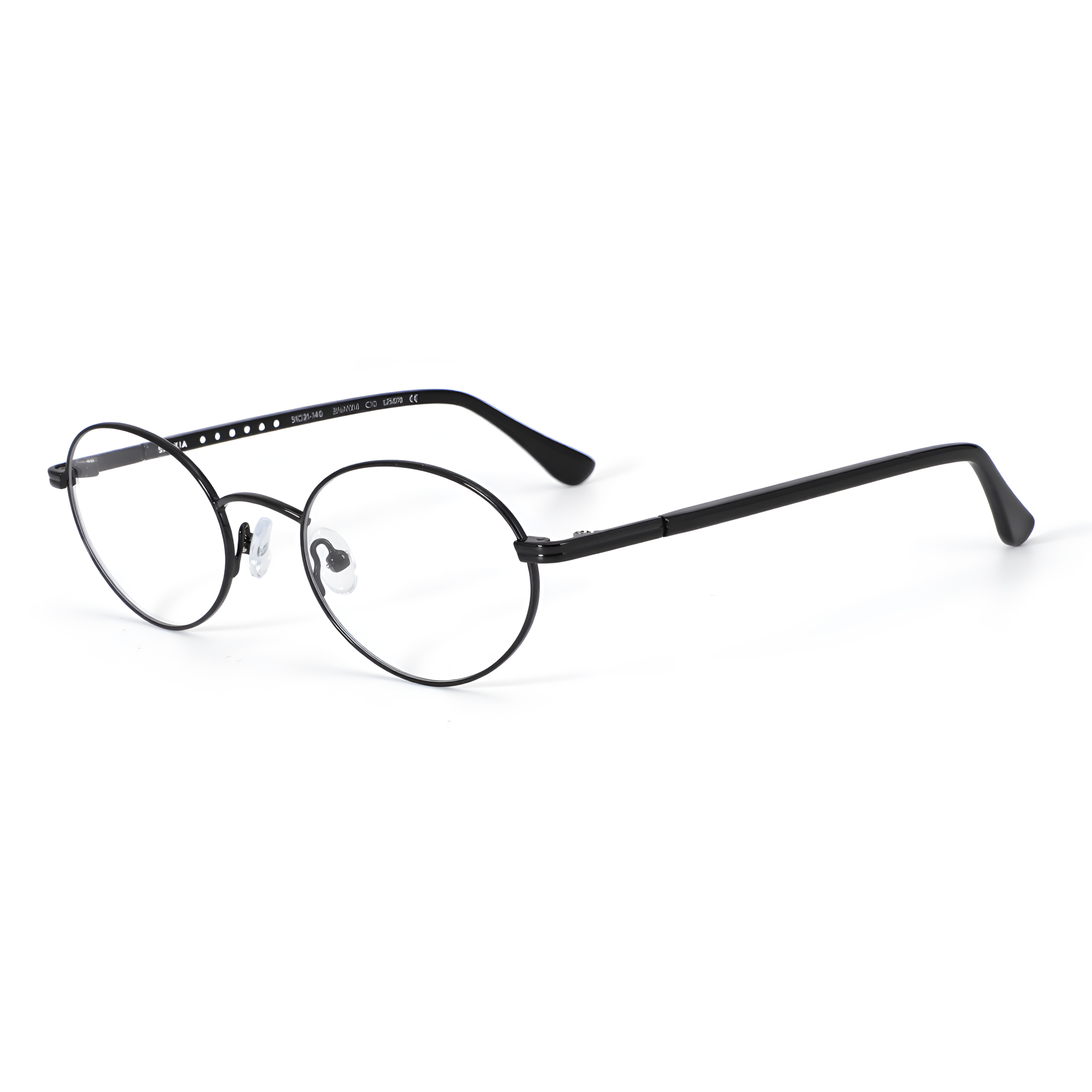 Saskia - Black Glasses 