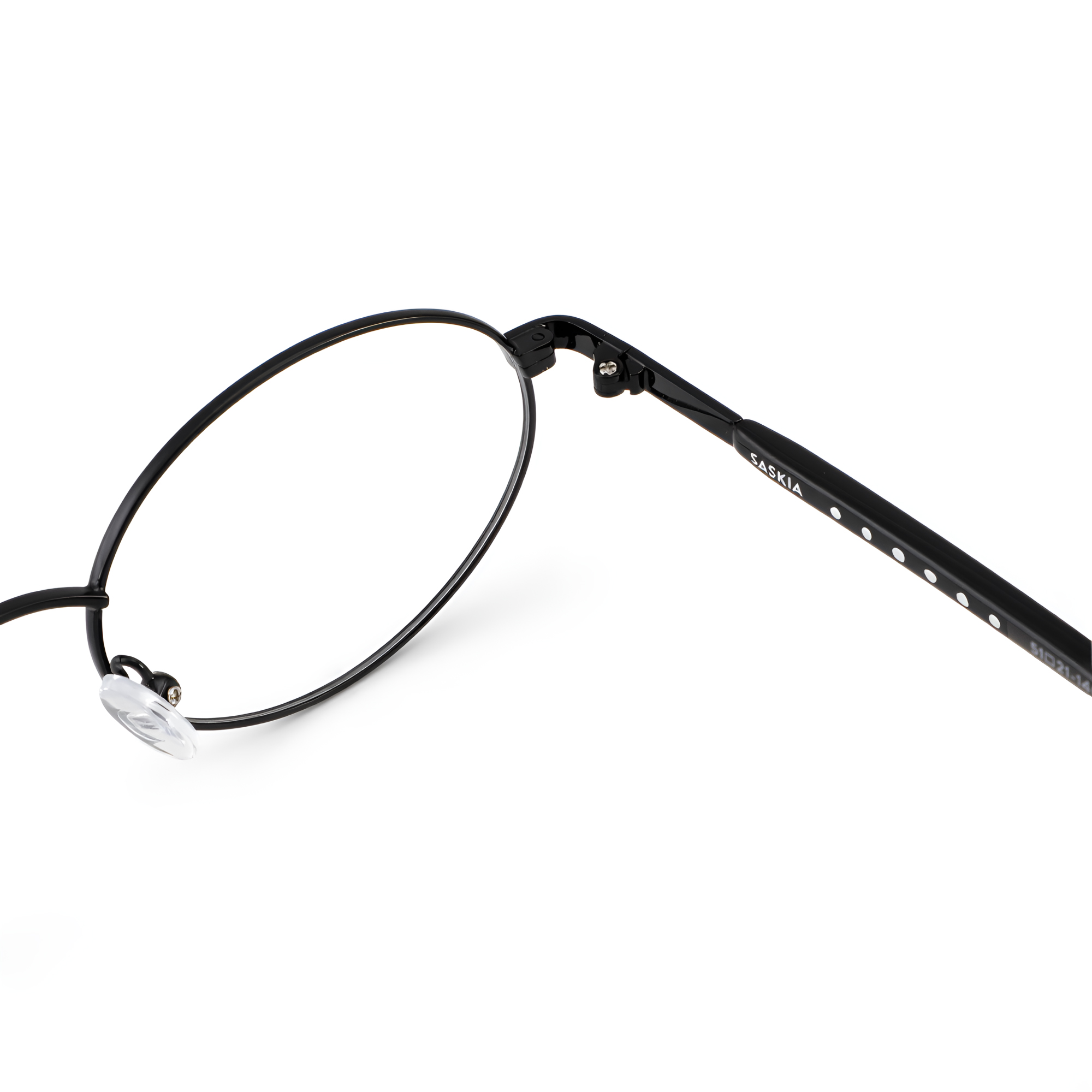 Saskia - Black Glasses 