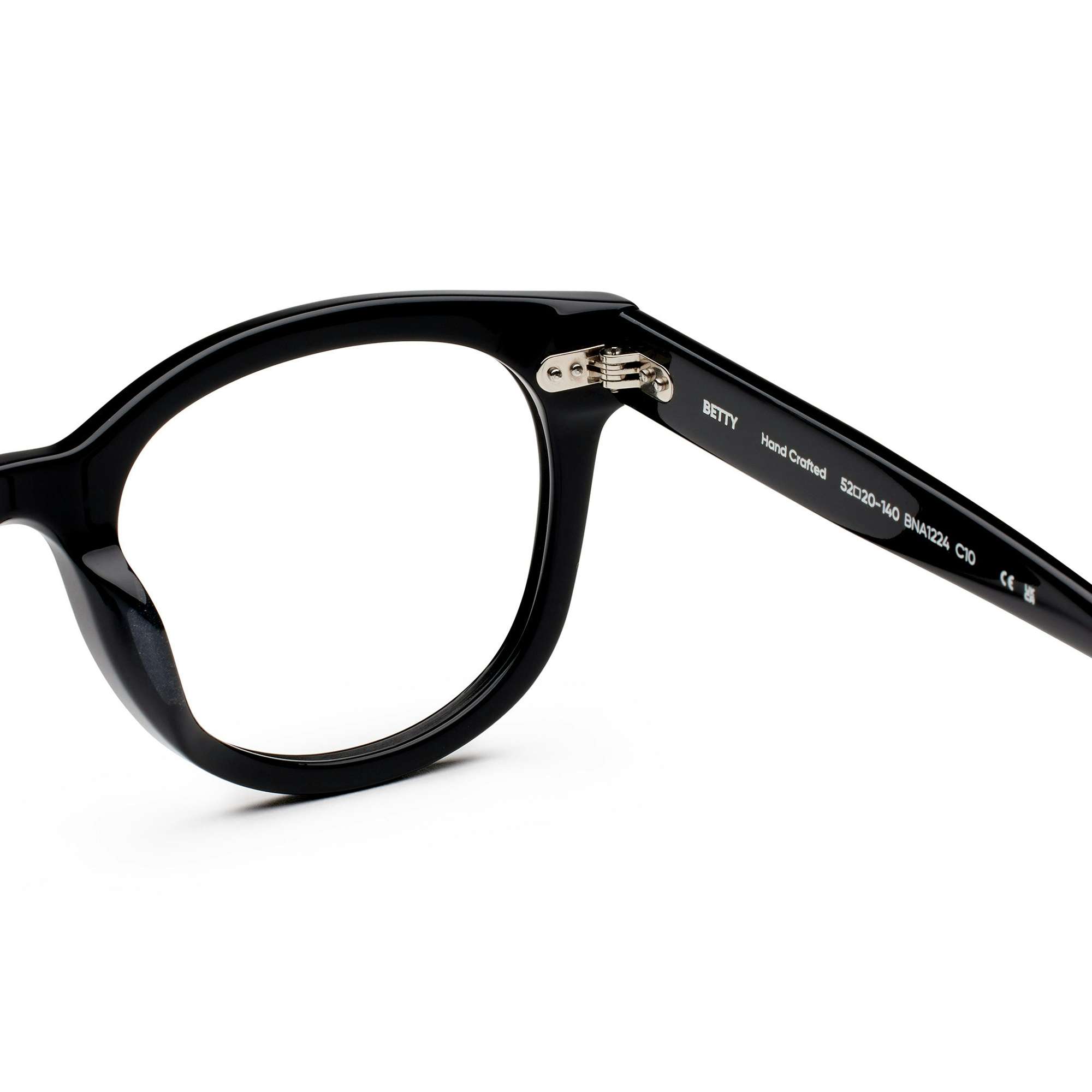 Betty - Black Glasses