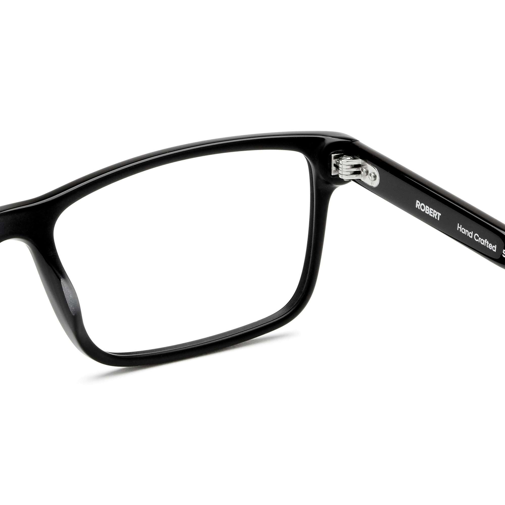 Robert - Black Glasses