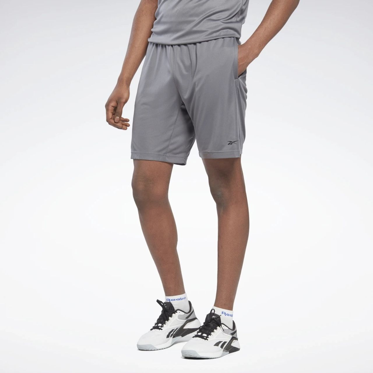 Encuentra sorprendentes productos en Shorts hoy Reebok