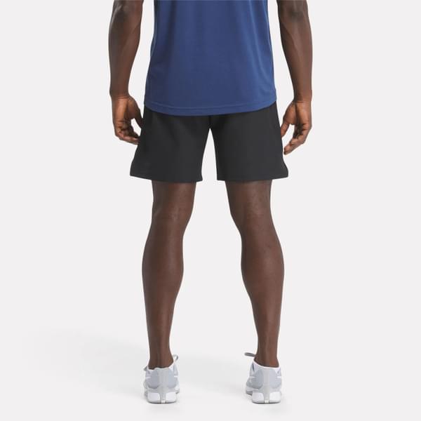Encuentra sorprendentes productos en Shorts hoy Reebok