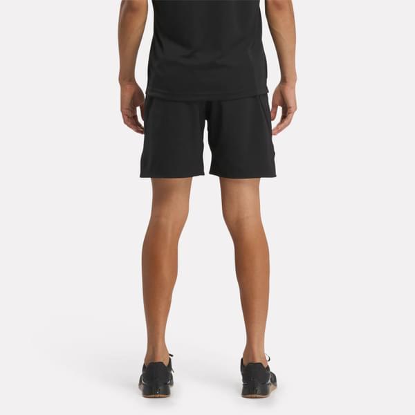 Encuentra sorprendentes productos en Shorts hoy Reebok