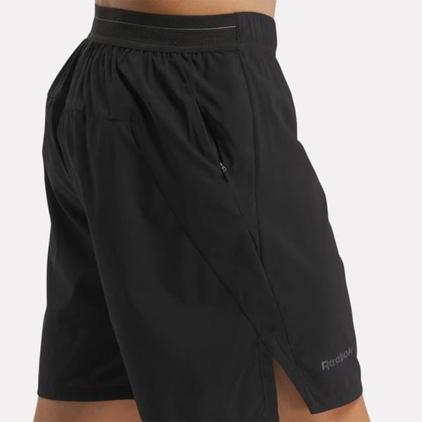 Encuentra sorprendentes productos en Shorts hoy Reebok
